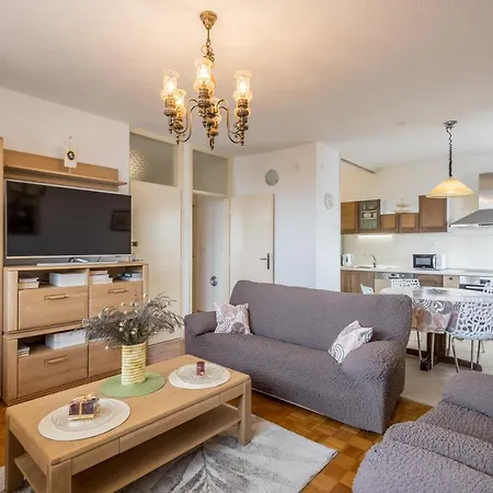 아파트 Issa & Sea View 스플리트